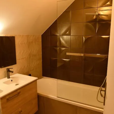 Maison Avec Mini Piscine Jacuzzi * 호스니-쑤-부와